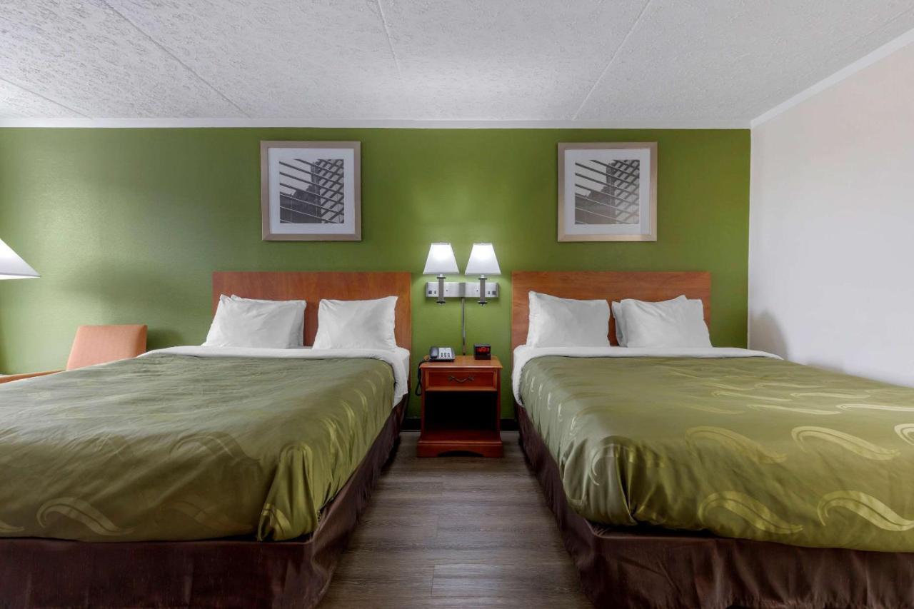 Quality - South Hotel Roxboro